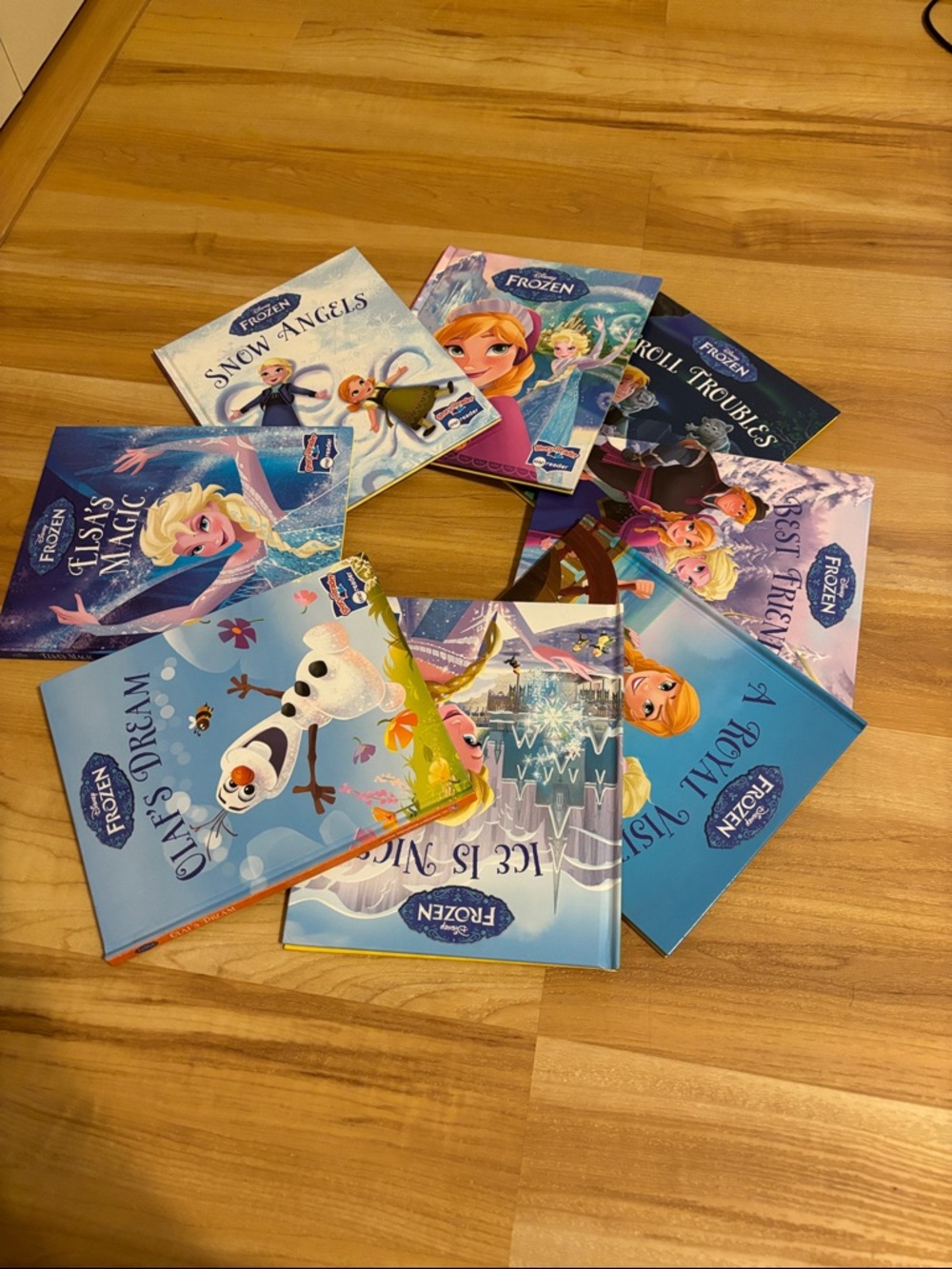 Disney Frozen Storybook Set - Blue and Light Blue Covers